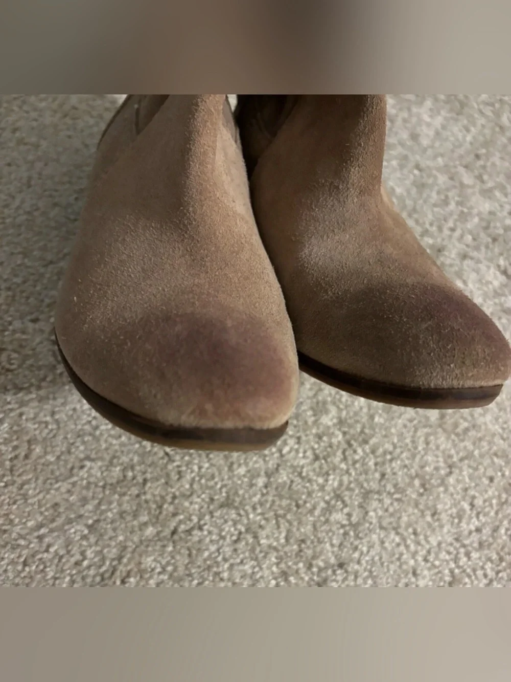 Vince Camuto taupe suede